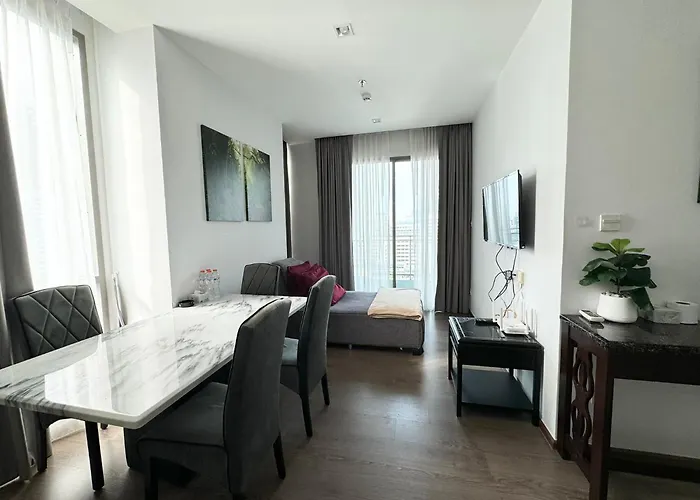 The Rich Sukhumvit 3 By Nana 4*