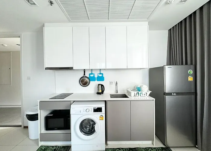 The Rich Sukhumvit 3 By Nana Aparthotel